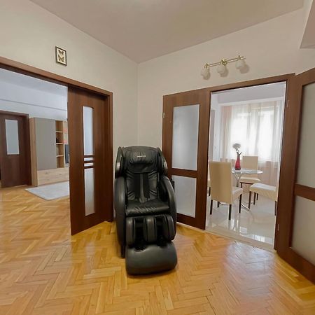 Relax Old Town Apartment Oradea Extérieur photo
