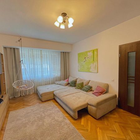 Relax Old Town Apartment Oradea Extérieur photo